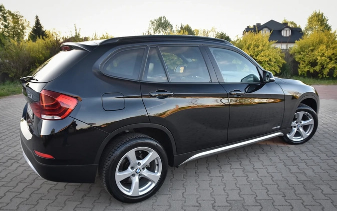 BMW X1 cena 47900 przebieg: 214000, rok produkcji 2012 z Połaniec małe 742